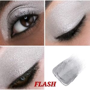 Haus Laboratories by Lady Gaga Glam Attack Flash